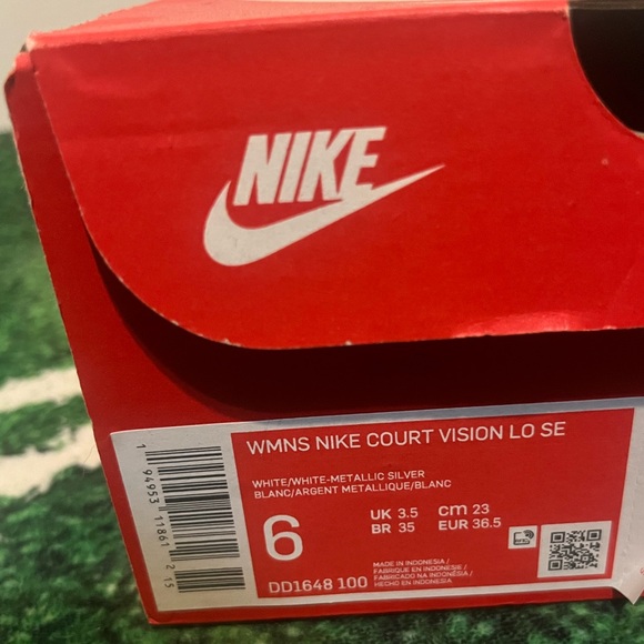 Nike Air Force - Picture 5 of 5